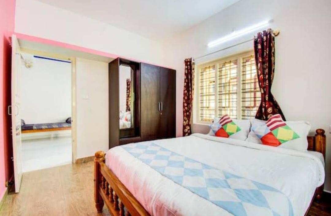 Villa House Tully à Madikeri Extérieur photo