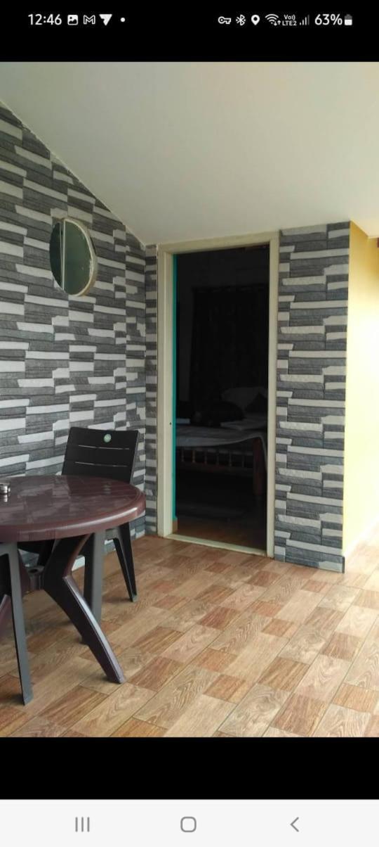 Villa House Tully à Madikeri Extérieur photo